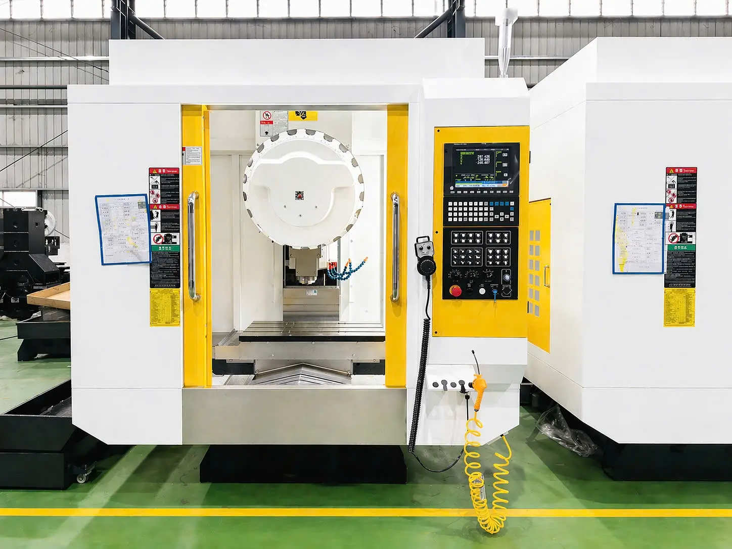Máy phay CNC TS700